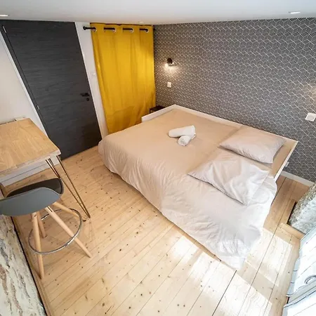 Spacious Renovated Loft - - Guillotiere * Lyon